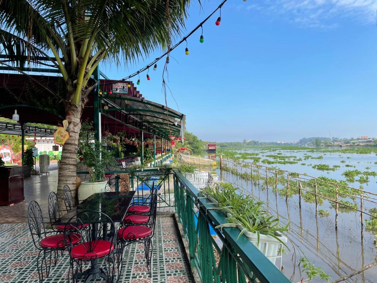 Khu Nghi Duong Huong Sen - Binh My, Cu Chi Hotel Ho Chi Minh-Byen Eksteriør billede