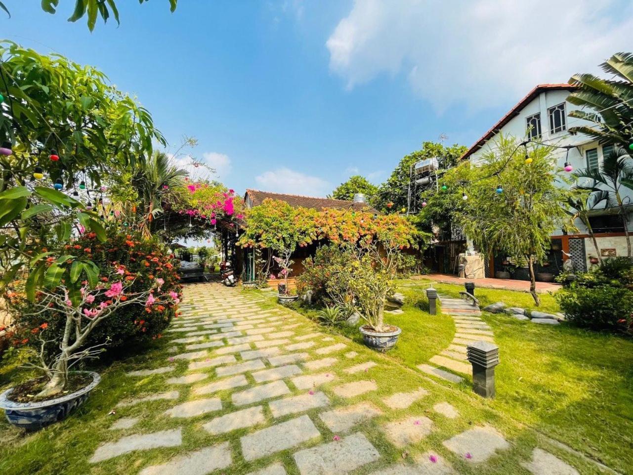Khu Nghi Duong Huong Sen - Binh My, Cu Chi Hotel Ho Chi Minh-Byen Eksteriør billede